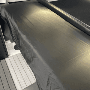 Hidden nylon bedding cover for wet pack-ups