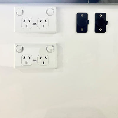 240v Powerpoint, (second Powerpoint) on Fridge Panel